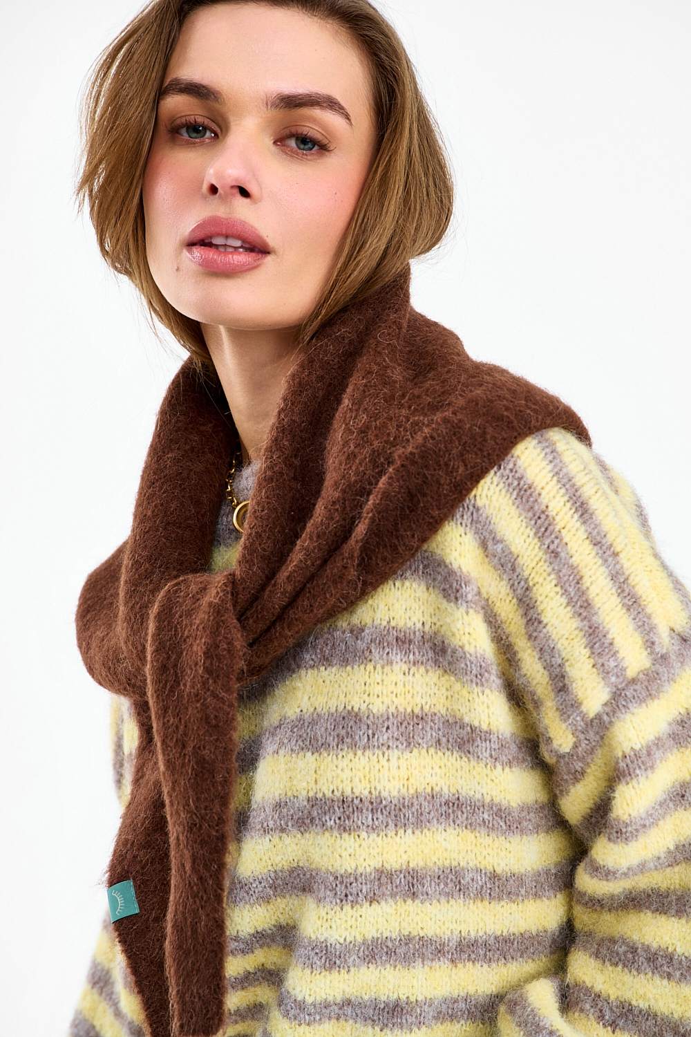 Apaszka Alpaca Espresso - Image 9