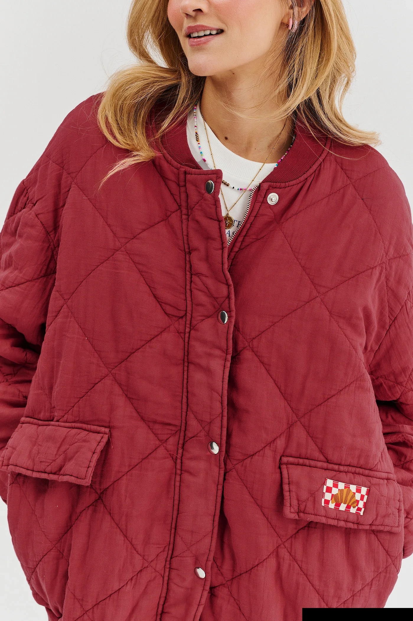 Bomberka pikowana oversize Smoky Blush - Image 17